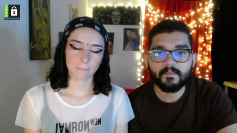 TwinFlamesXX online show from January 9, 12:57 am