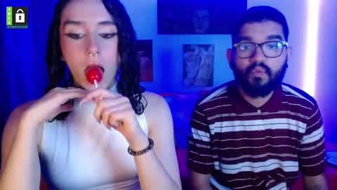 TwinFlamesXX online show from February 18, 9:21 am