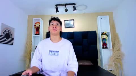 samu online show from September 23, 11:46 am