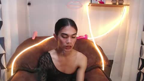 Snapshot of twink_clint chatting on October 1, 12:44 pm twink_clint online show from October 1, 12:44 pm