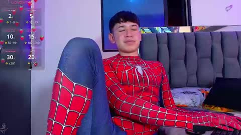 Mr Daren online show from September 12, 5:35 pm