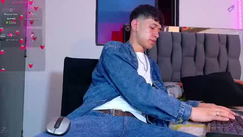 Mr Daren online show from September 13, 5:13 pm