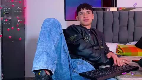 Mr Daren online show from September 17, 6:53 pm