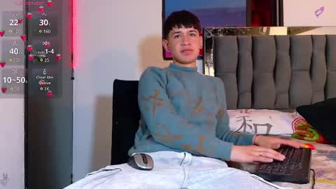 Mr Daren online show from September 25, 4:32 pm