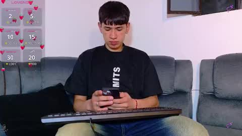 Mr Daren online show from October 4, 6:28 pm