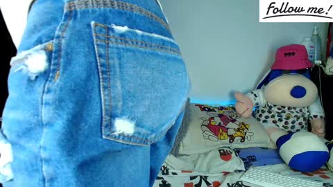 Snapshot of twink_sebas_ chatting on December 12, 5:31 am  Bad boy sebastian  online show from December 12, 5:31 am