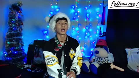 Snapshot of twink_sebas_ chatting on December 27, 12:29 am  Bad boy sebastian  online show from December 27, 12:29 am