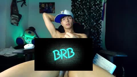 Snapshot of twink_sebas_ chatting on February 9, 9:47 am  Bad boy sebastian  online show from February 9, 9:47 am