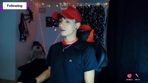 Snapshot of twink_sebas_ chatting on February 15, 3:52 am  Bad boy sebastian  online show from February 15, 3:52 am