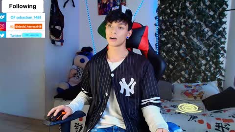 Snapshot of twink_sebas_ chatting on March 8, 8:14 pm  Bad boy sebastian  online show from March 8, 8:14 pm