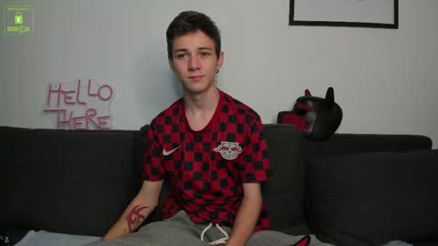 Viego Pattel online show from September 22, 4:36 am