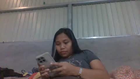 Snapshot of twinkle_purplemelon chatting on November 27, 2:13 am twinkle_purplemelon online show from November 27, 2:13 am