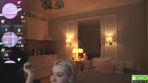 Snapshot of twinkle_toes_ chatting on January 7, 6:14 pm Eva online show from January 7, 6:14 pm