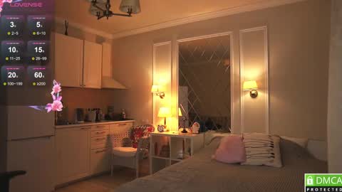 Snapshot of twinkle_toes_ chatting on February 25, 3:49 pm Eva online show from February 25, 3:49 pm