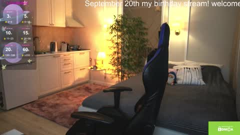 Snapshot of twinkle_toes_ chatting on September 17, 3:57 pm Eva online show from September 17, 3:57 pm