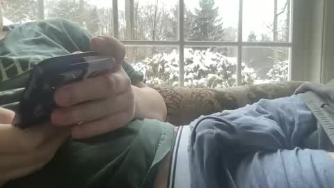 Snapshot of twinkmikexxx12 chatting on February 12, 4:33 pm mike online show from February 12, 4:33 pm