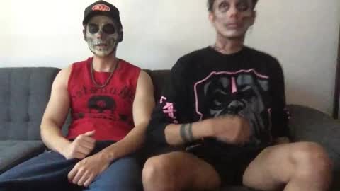 Derrick online show from October 27, 5:06 pm