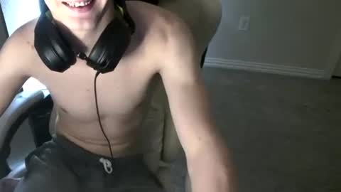 Snapshot of twinktools chatting on January 14, 9:31 pm shytwink online show from January 14, 9:31 pm