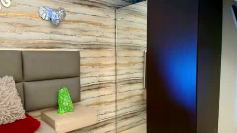 twinslovers_ online show from November 3, 12:35 am