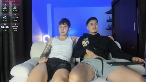 Snapshot of twintease chatting on October 21, 12:50 pm twintease online show from October 21, 12:50 pm