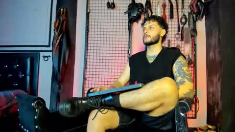 Clio  Tadeo online show from March 2, 4:36 am