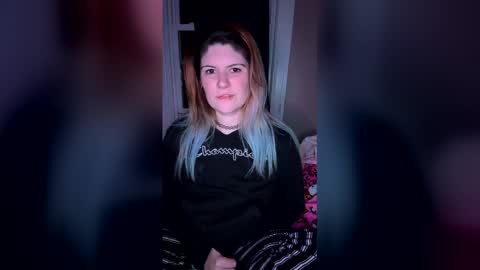 twitchinwhore online show from April 26, 7:17 am