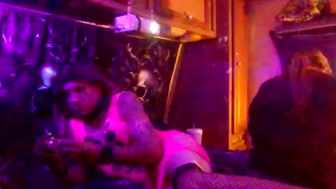 Snapshot of twiztidleeanna69 chatting on October 21, 5:30 am Tintilizing Excitement online show from October 21, 5:30 am