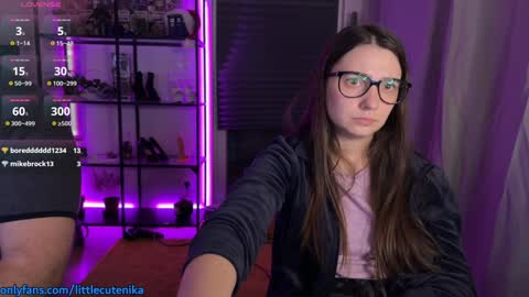 Two of us online show from December 8, 8:04 pm