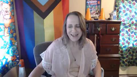 twocumkerry online show from February 14, 7:32 pm