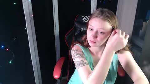 Eva and Tim online show from November 8, 3:12 pm