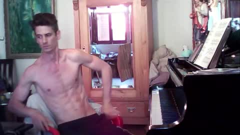 TobeBritta online show from December 11, 8:18 pm