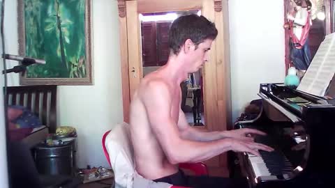 TobeBritta online show from December 26, 7:27 pm