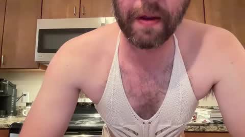 Snapshot of twohander45 chatting on June 3, 4:59 am twohander45 online show from June 3, 4:59 am