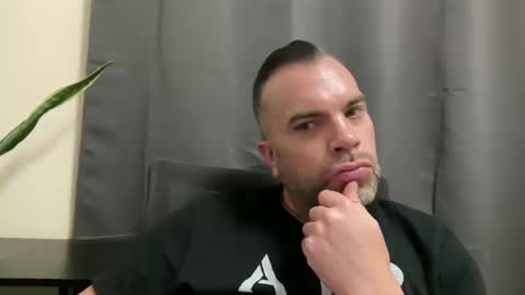 Snapshot of ty_lerdavid chatting on October 11, 11:14 pm TylerDavid online show from October 11, 11:14 pm