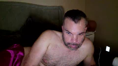 Snapshot of ty_lerdavid chatting on October 18, 7:31 am TylerDavid online show from October 18, 7:31 am