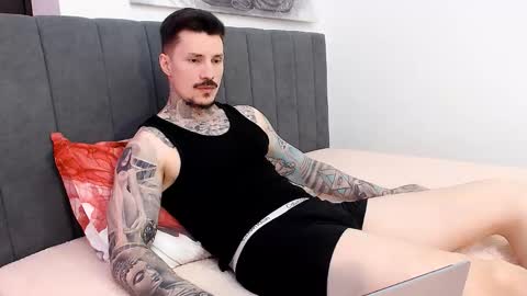 Snapshot of tyagodoll chatting on September 25, 5:05 pm tyagodoll online show from September 25, 5:05 pm