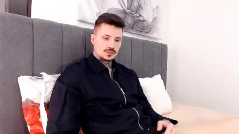 tyagodoll online show from April 19, 5:12 pm