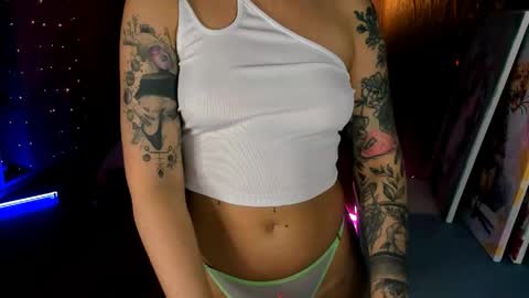 Miley online show from April 16, 2:51 pm