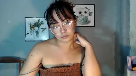 Tyla online show from April 21, 6:52 am