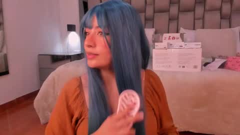 Snapshot of tyla_demon chatting on February 23, 1:02 am TYLA online show from February 23, 1:02 am