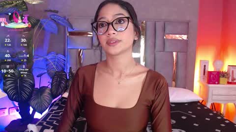 tyla_ks online show from November 28, 7:38 pm