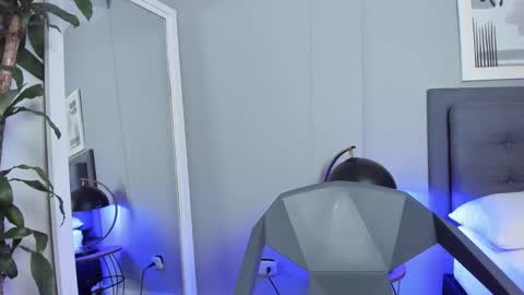 Tyler Fox online show from October 29, 9:05 pm