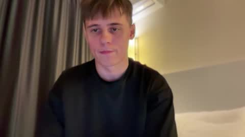 tyler_garrner online show from October 9, 6:39 pm