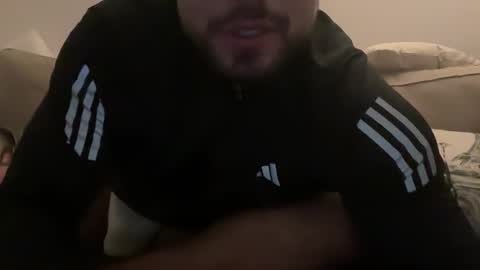 Tyler Blake online show from November 2, 8:11 pm