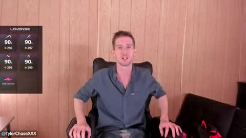 Snapshot of tylerchasexxx chatting on April 16, 11:51 pm Tyler Chase online show from April 16, 11:51 pm