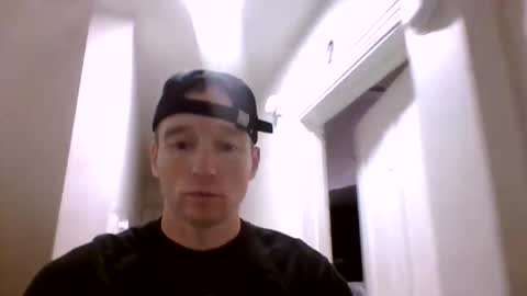 tylerdurden06 online show from May 5, 6:38 pm