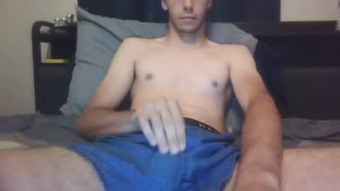 tylerrrr0429 online show from July 19, 7:39 pm