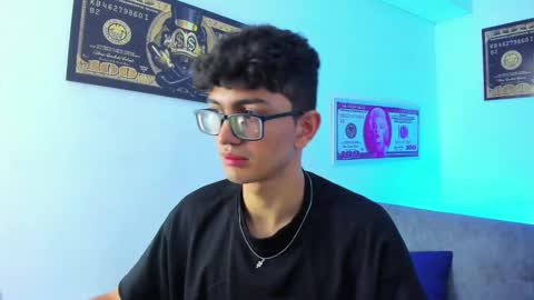   online show from January 29, 3:01 am