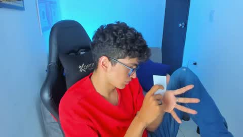   online show from February 15, 9:27 am