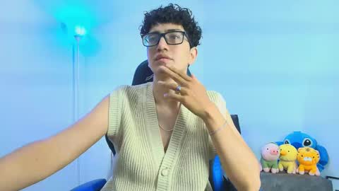   online show from October 31, 5:30 am